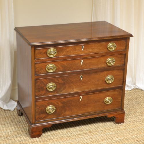 fig 1. Small Georgian Mahogany Antique Chest of Drawers