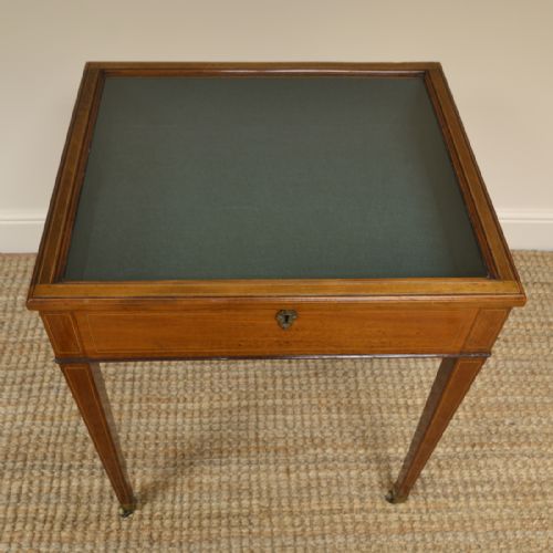 fig 1. Elegant Victorian Mahogany Antique Bijouterie Table