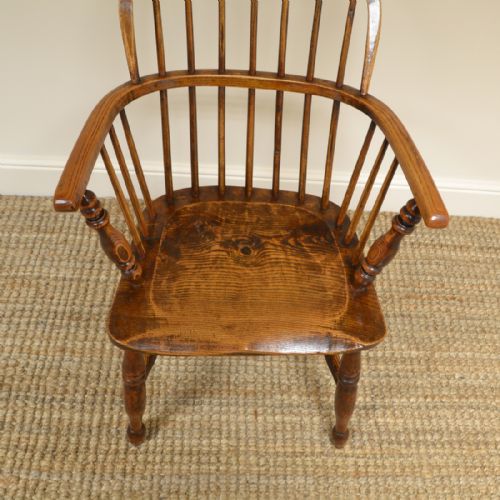 fig 2. Antique Oak and Elm Georgian Windsor Chair