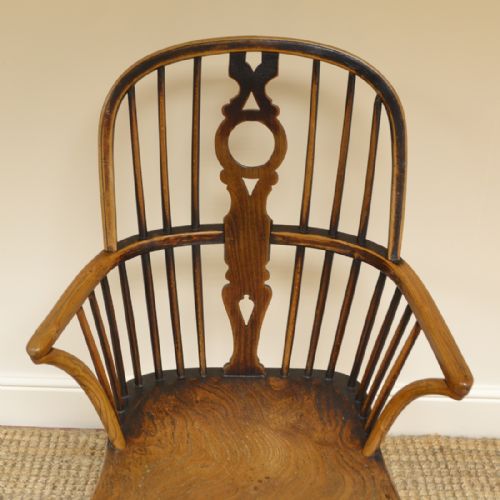 fig 1. Country House Elm & Ash Antique Windsor Chair