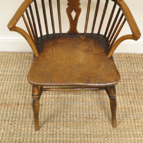 fig 3. Country House Elm & Ash Antique Windsor Chair