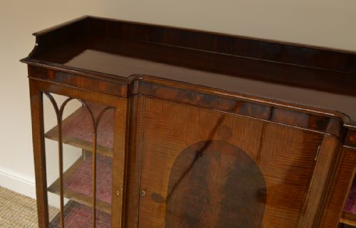 fig 2. Fine Quality Edwardian Inlaid Mahogany Antique Display Cabinet