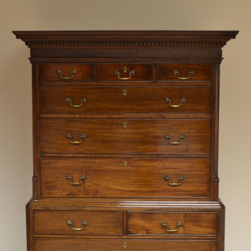 fig 2. Superb Georgian Mahogany Antique Chest on Chest