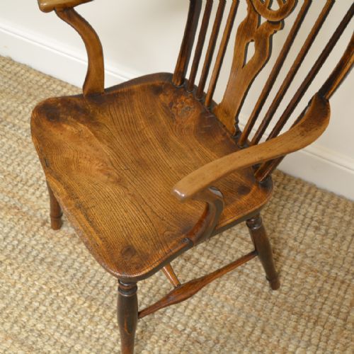 fig 1. Country Georgian Elm Wheel Back Antique Windsor Chair