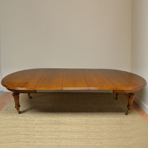 Spectacular Large Victorian Warm Oak Antique Wind-out Extending Dining Table