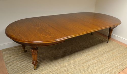 fig 3. Spectacular Large Victorian Warm Oak Antique Wind-Out Extending Dining Table