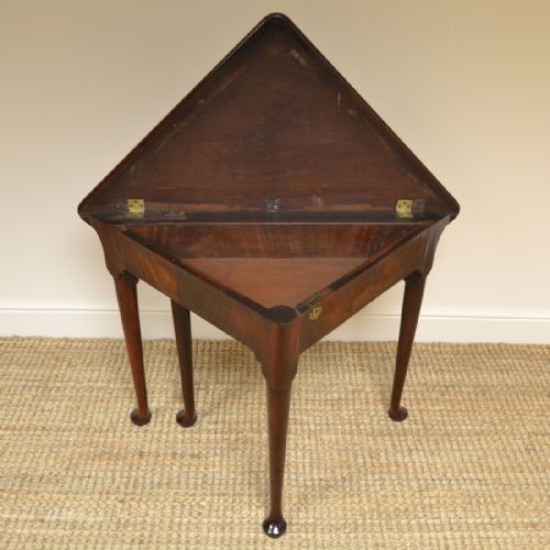fig 3. Rare George III Mahogany Antique Corner Lamp Table