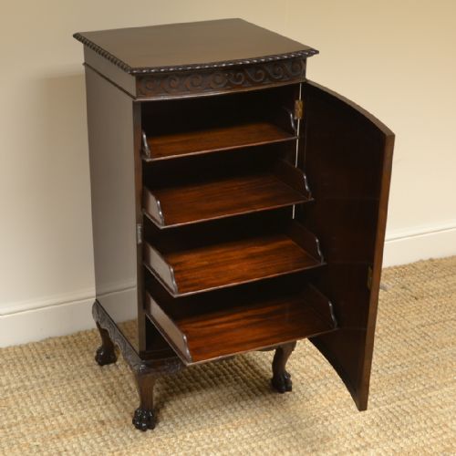 fig 2. Quality Bow Fronted Edwardian Flamed Mahogany Antique Cabinet