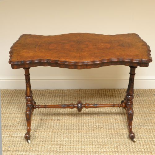 Magnificent Victorian Figured Walnut Antique Centre Table