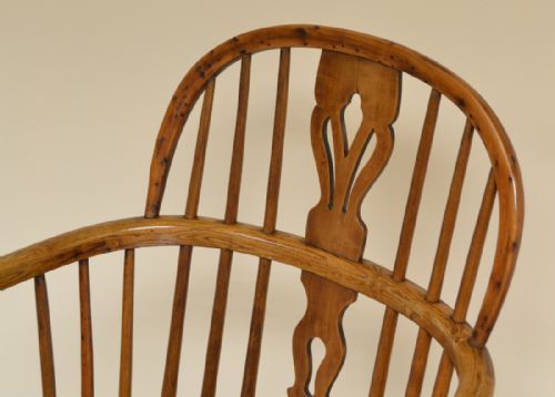 fig 1. Quality Country House Yew & Elm Georgian Antique Windsor Chair