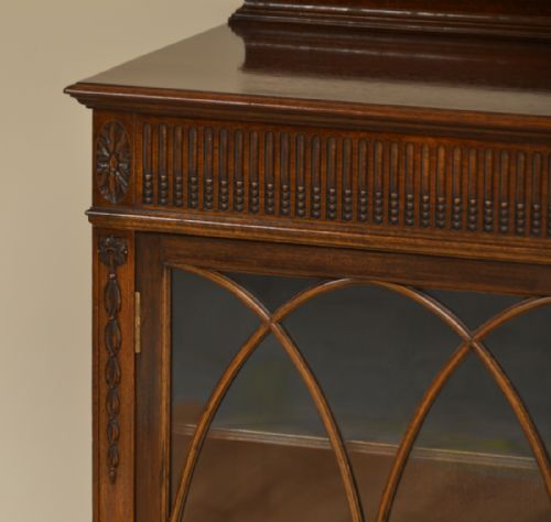 fig 3. High Quality Edwardian Figured Mahogany Antique Display Cabinet