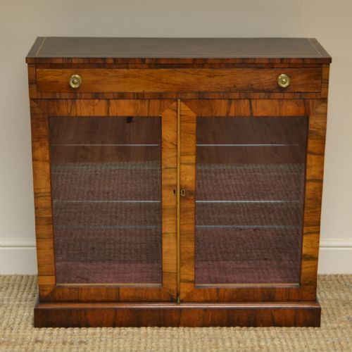 Fine Quality Regency Rosewood Antique Glazed Display Cabinet