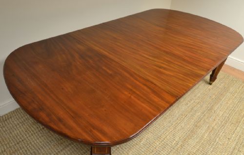 fig 2. High Quality Victorian Mahogany Wind-Out Extending Antique Dining Table