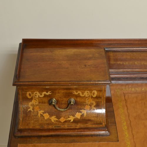fig 2. High Quality Victorian Inlaid Antique Carlton House Desk
