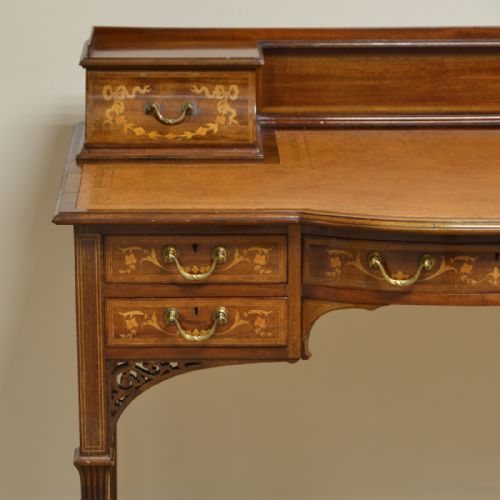 fig 3. High Quality Victorian Inlaid Antique Carlton House Desk