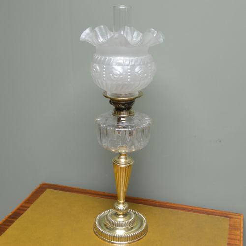 fig 1. Stunning Victorian Brass Antique Oil Lamp