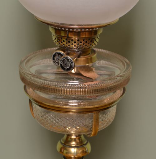 fig 2. Decorative Victorian Brass Antique Oil Lamp