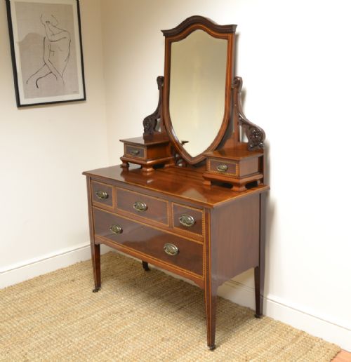 fig 1. Quality Victorian Mahogany Inlaid Antique Dressing Table