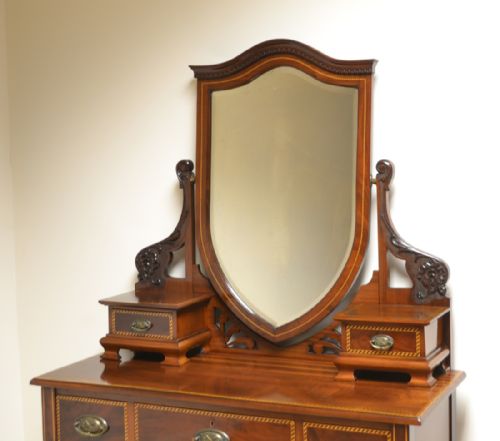 fig 2. Quality Victorian Mahogany Inlaid Antique Dressing Table