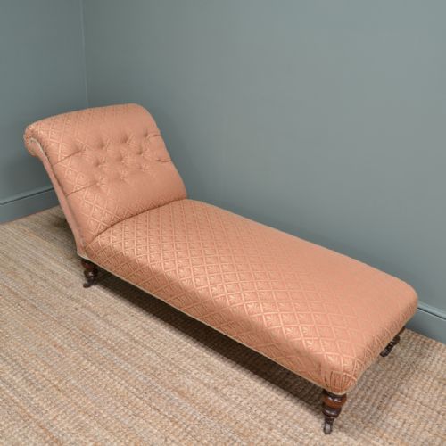 Victorian Walnut Antique Chaise Longue