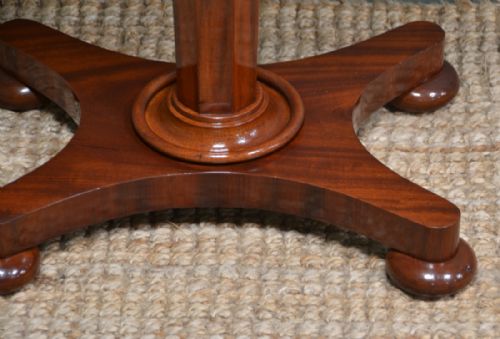 fig 1. Stunning William IV Antique Mahogany Pedestal Occasional Table