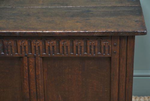 fig 1. Period Oak Country Antique Coffer