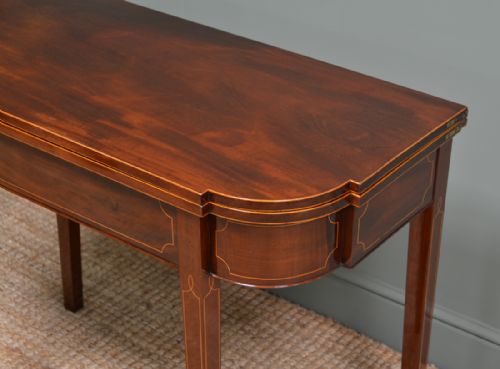 fig 3. Fine Regency Mahogany Antique Tea Table