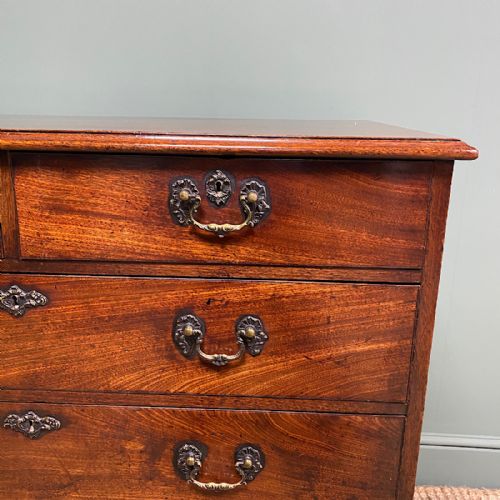 fig 1. Superb Georgian Mahogany Antique Chest of Drawers