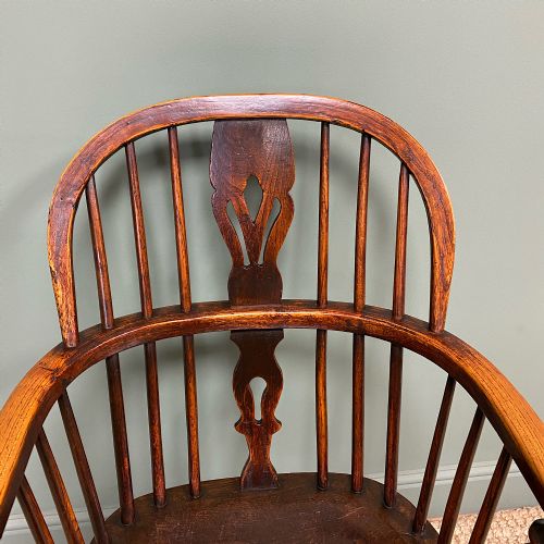 fig 3. Country House Georgian Oak and Elm Antique Windsor Chair