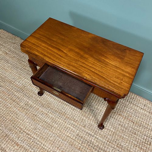 fig 3. Fine Georgian Mahogany Antique Side Table