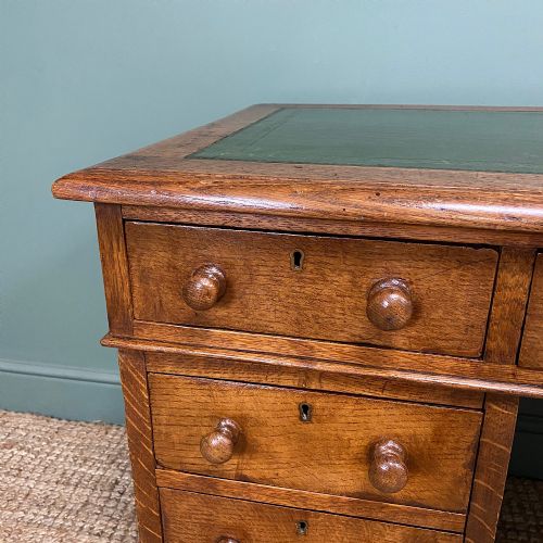 fig 3. 19th Century Victorian Oak Antique Pedestal Desk