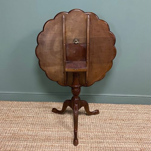 fig 3. Quality Victorian Mahogany Antique Supper Table
