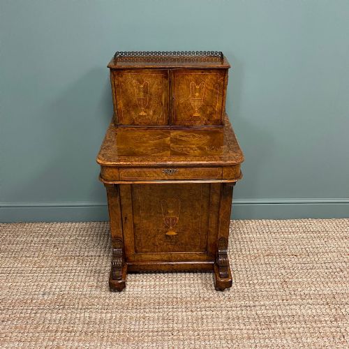 Spectacular Quality Victorian Figured Walnut Antique Davenport
