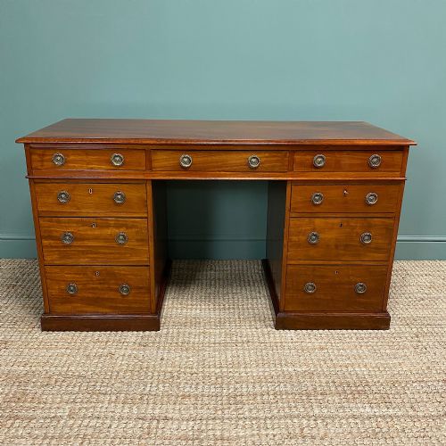 Fine Quality Victorian Mahogany Antique Pedestal Desk
