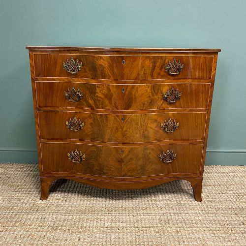 Stunning Georgian Mahogany Antique Serpentine Front Chest of Drawers
