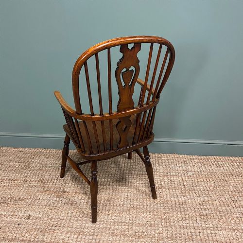 fig 2. Country House Elm & Ash Antique Windsor Chair
