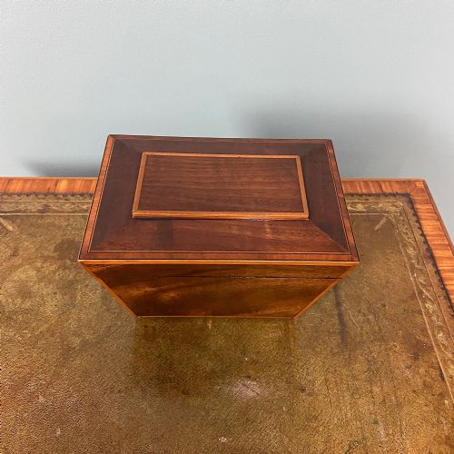 SMALL MAHOGANY ANTIQUE TEA CADDY - ADDITIONAL PHOTO 5
