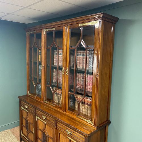 OUTSTANDING VICTORIAN WALNUT ANTIQUE LIBRARY BOOKCASE BY MAPLE CO - ADDITIONAL PHOTO 3
