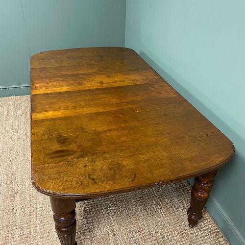 GOLDEN OAK VICTORIAN ANTIQUE WINDOUT EXTENDING DINING TABLE - ADDITIONAL PHOTO 4