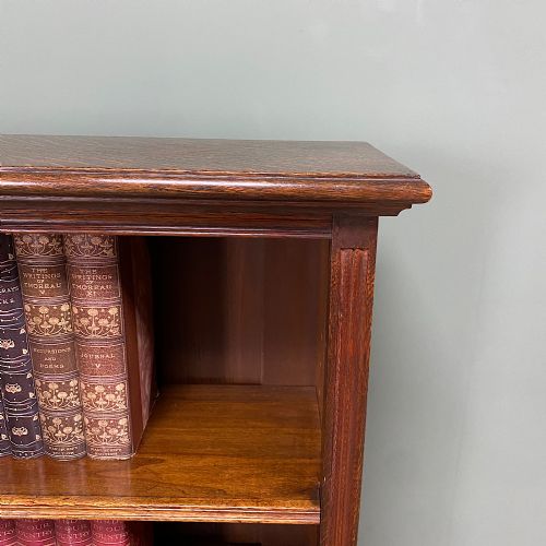 LARGE ANTIQUE OAK DOUBLE OPEN BOOKCASE - ADDITIONAL PHOTO 4