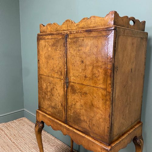 SPECTACULAR WALNUT QUEEN ANNE DESIGN DRINKS CABINET - ADDITIONAL PHOTO 3