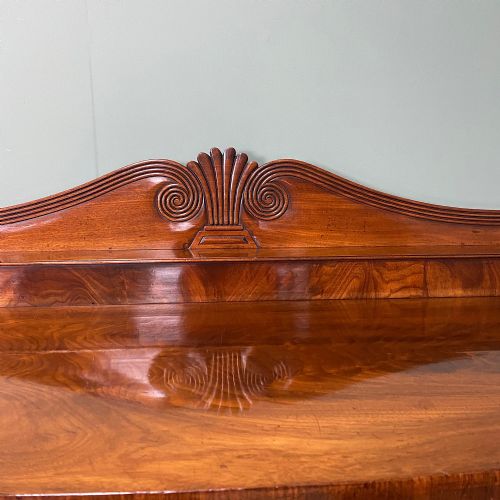FINE QUALITY MAHOGANY REGENCY BOW FRONTED ANTIQUE SIDEBOARD - ADDITIONAL PHOTO 3