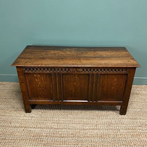 COUNTRY OAK EARLY 18TH CENTURY ANTIQUE COFFER - ADDITIONAL PHOTO 3