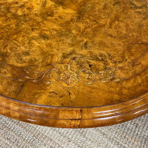 FIGURED WALNUT OVAL VICTORIAN ANTIQUE DINING TABLE - ADDITIONAL PHOTO 7