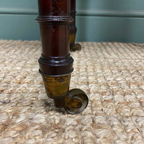 SMALL VICTORIAN MAHOGANY ANTIQUE SIDE TABLE - ADDITIONAL PHOTO 5