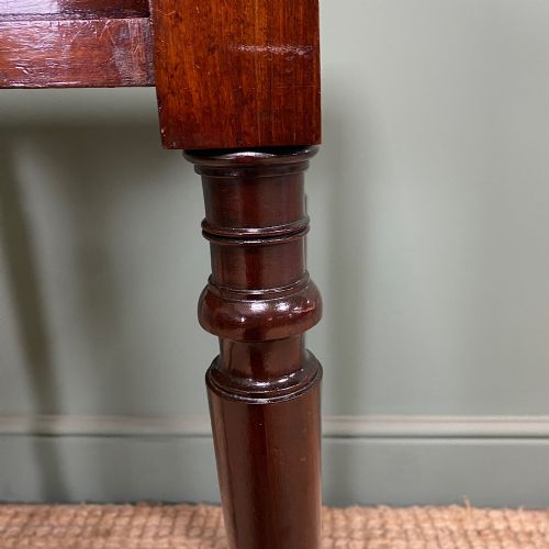 SMALL VICTORIAN MAHOGANY ANTIQUE SIDE TABLE - ADDITIONAL PHOTO 6