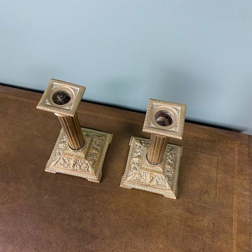 DECORATIVE PAIR OF BRASS ANTIQUE CANDLE STICKS - ADDITIONAL PHOTO 1