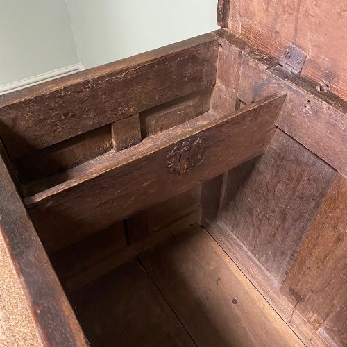 17TH CENTURY PERIOD OAK ANTIQUE CARVED COFFER - ADDITIONAL PHOTO 3