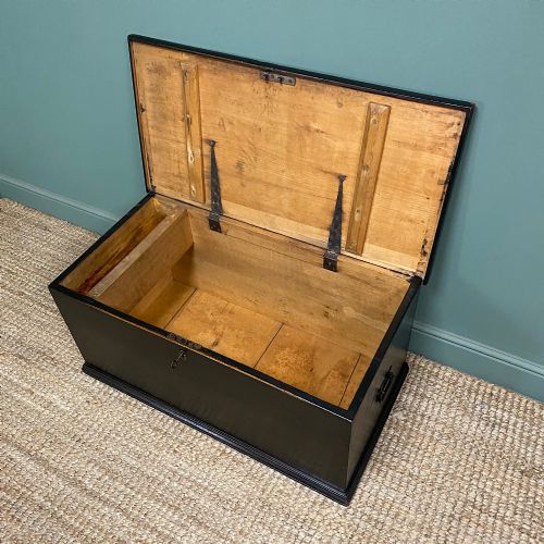 VICTORIAN PINE ANTIQUE PAINTED BEDDING BOX - ADDITIONAL PHOTO 5