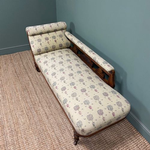 VICTORIAN WALNUT ANTIQUE CHAISE LONGUE - ADDITIONAL PHOTO 4